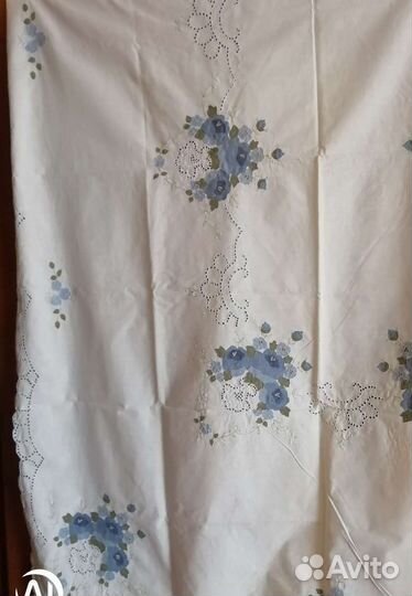 Скатерть и 6 салфеток, новая