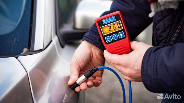 Проверка кузова Zeekr на стапеле, толщиномером