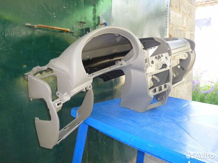 Панель прибора Лада-Калина