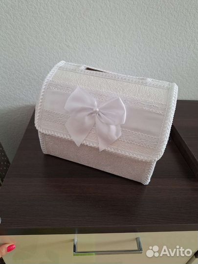 Свадебный сундук для денег