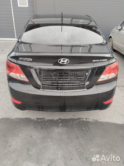 В разборе Хендай Солярис 1 Hyundai Solaris