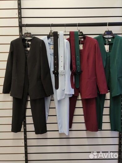 Костюм брючный