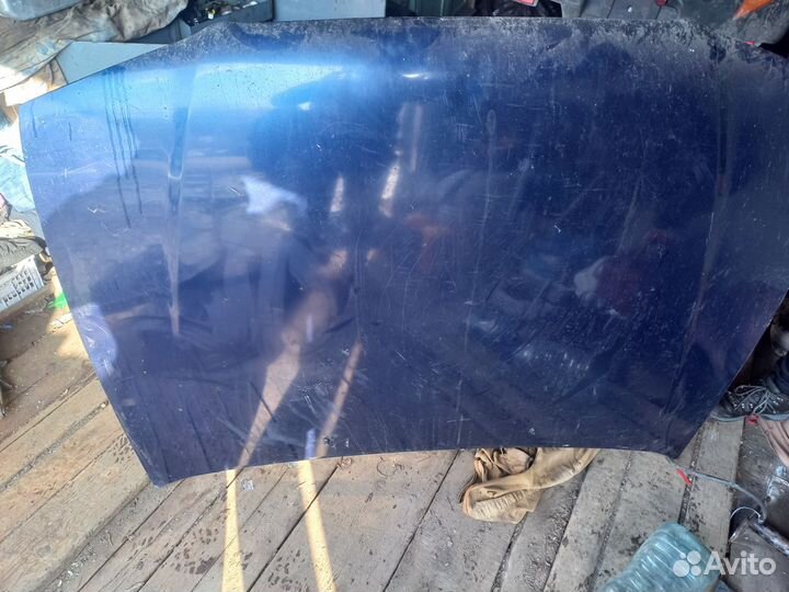 Продам капот impreza GF