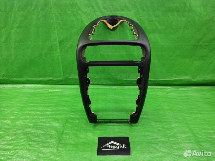 Накладка торпедо перед. Porsche Cayenne