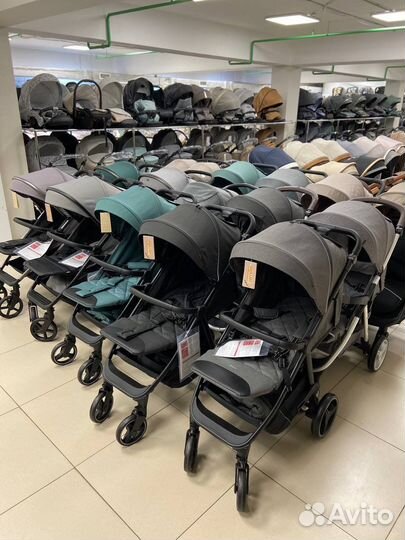 Большой выбор прогулочных колясок