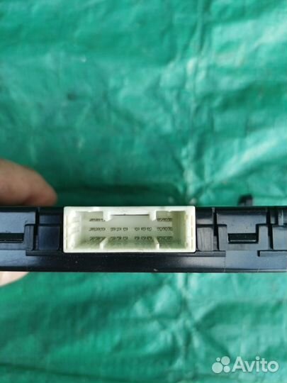 Блок комфорта Toyota Corolla E180 2013 г