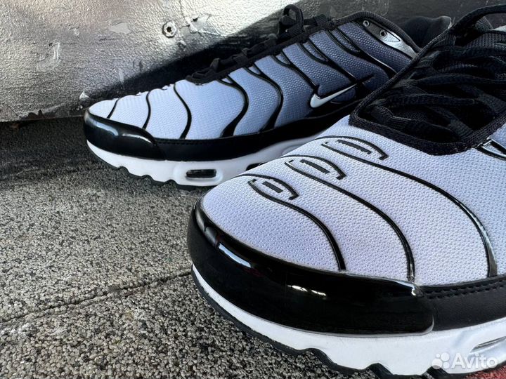 Кроссовки Nike Tn Plus White Black