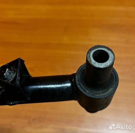 Рычаг задний поперечный Mitsubishi Galant 8 (EC)