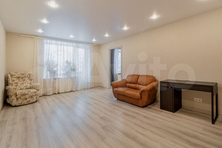 3-к. квартира, 64 м², 4/9 эт.