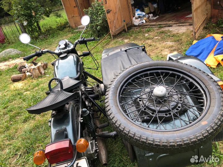 Мотоцикл Урал с коляской