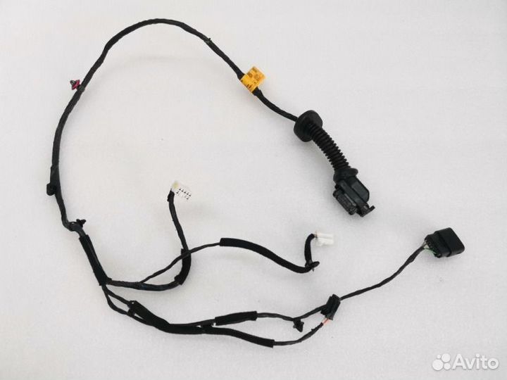 Проводка двери задняя правая Hyundai Solaris 2 1.6