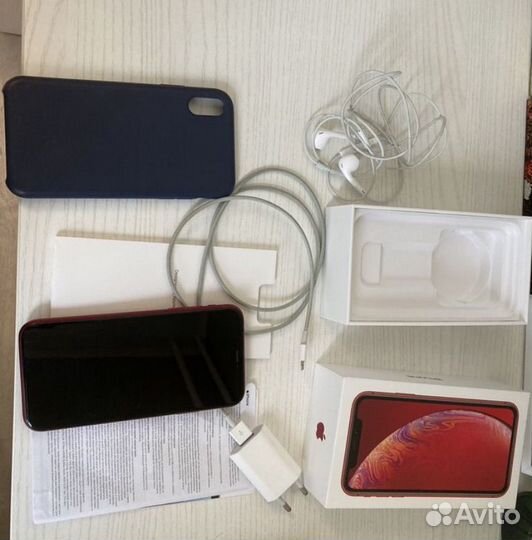 iPhone Xr, 64 ГБ