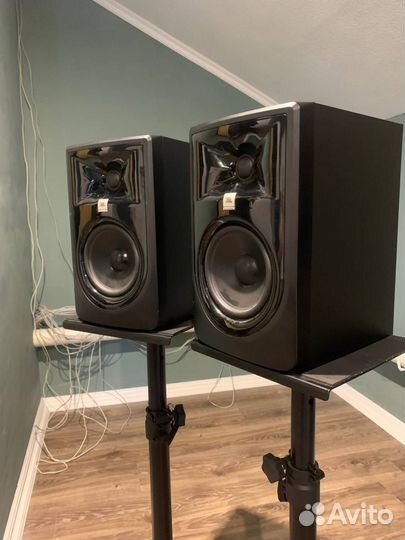 Студийные мониторы jbl 305p mkii (пара) + стойки