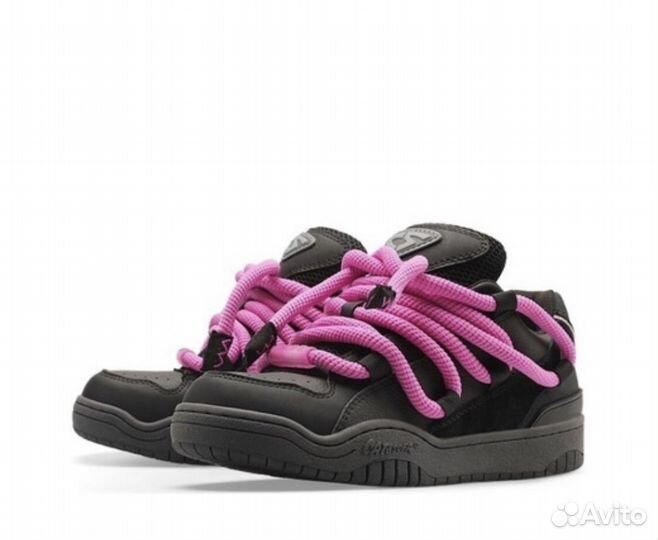 Catsofa на руках