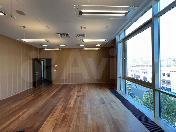 Офис 883 кв.м