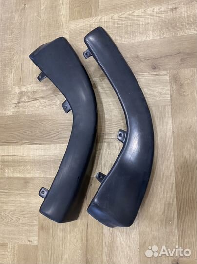 Накладки на передний бампер lancer 10 клыки)