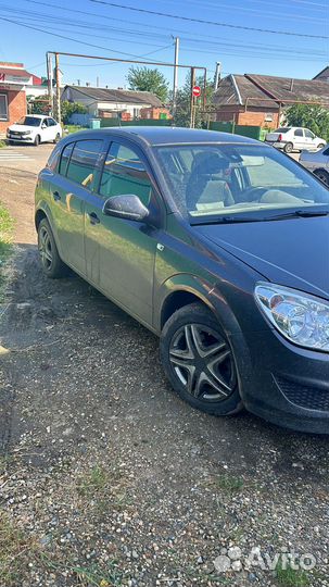 Opel Astra 1.6 AMT, 2011, 240 000 км
