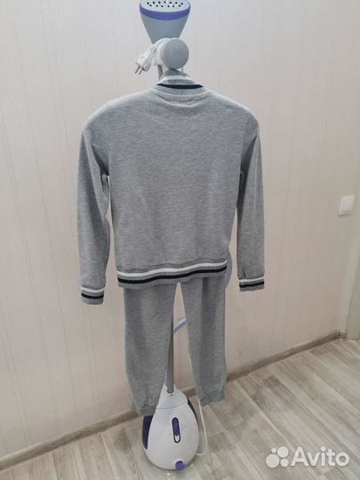 Спортивный костюм для мальчика 140