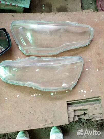 Стекло фары