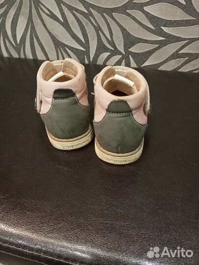 Ботинки для девочки 22 размер