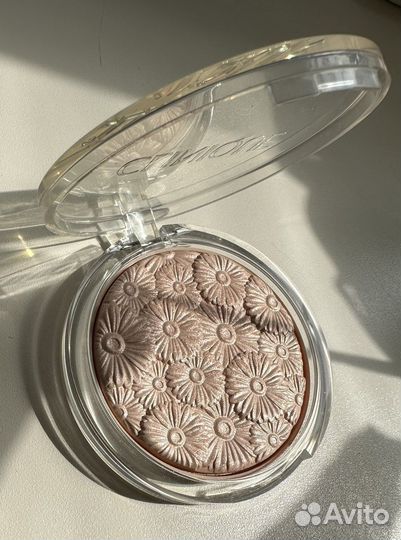 Хайлайтер Clinique