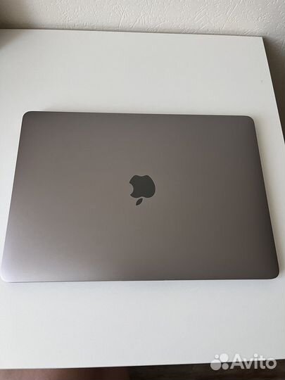 Macbook pro 13 2019 256 gb