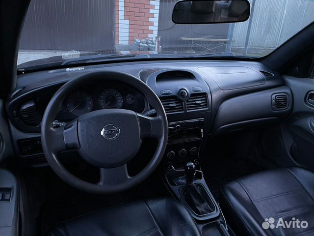 Nissan Almera Classic 1.6 МТ, 2010, 185 000 км