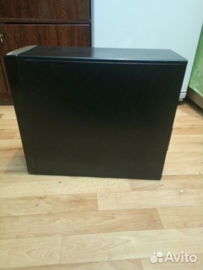 Офисный компьютер