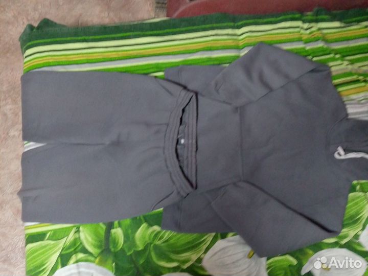 Продам зимний костюм за 3.000 размер 56