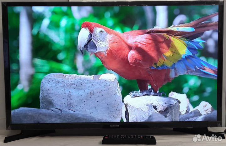 LED SMART телевизор Samsung 32 дюйма
