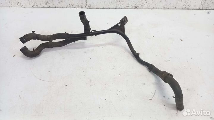 Трубка охлождения двигателя Volkswagen Passat CC