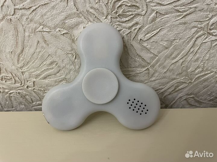 Спиннер с bluetooth-динамиком и подсветкой
