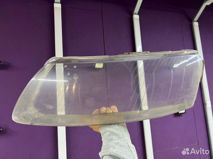 Стëкла фар Audi a6 c6 - 2004 - 2011