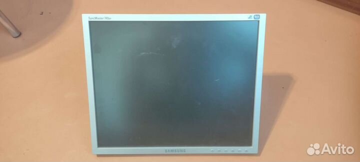 Монитор Samsung 17