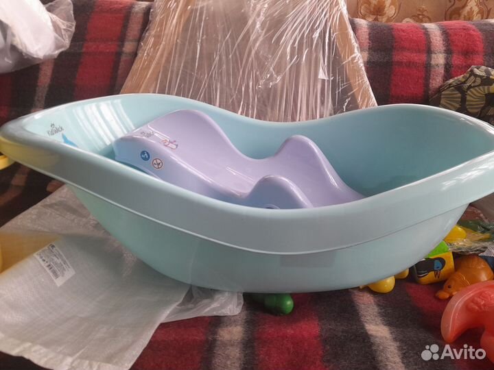 Ванночка для купания с горкой