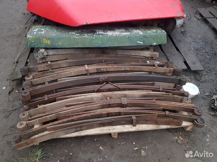 Рессоры задние Mercedes