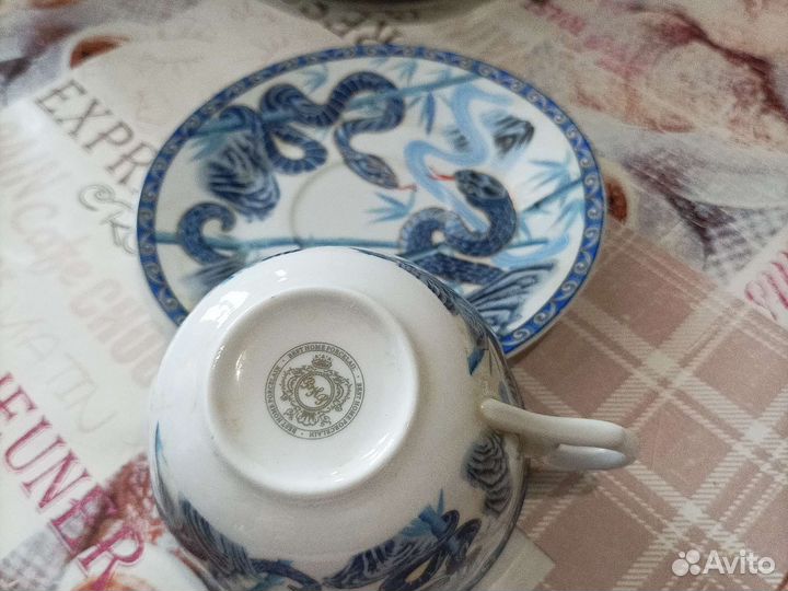 Коллекционная чашка фарфор