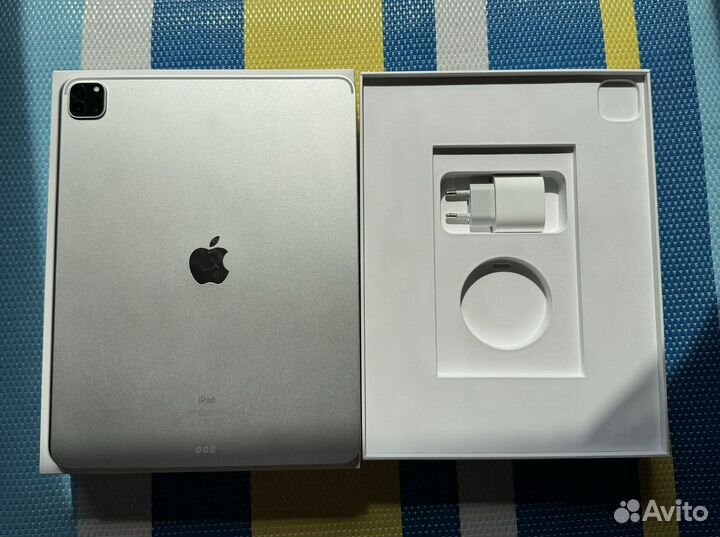 Apple iPad pro 12.9 m1 (2021)