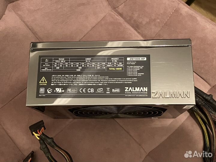 Zalman ZM 1000-HP блок питания