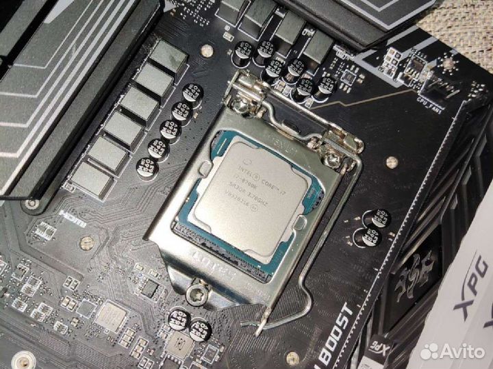 Intel Core i7-8700K + Msi Z370 SliPlus + DDR4 16Gb