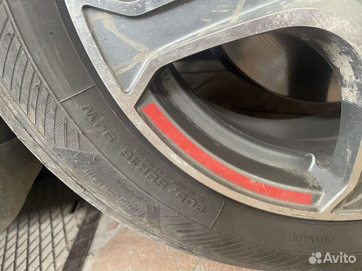 Goodyear EfficientGrip 205/55 R16 94W