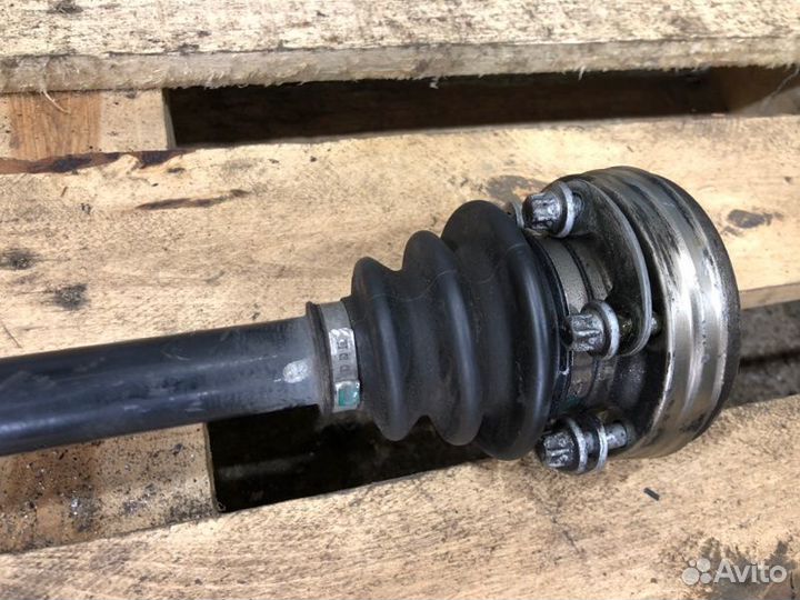 Привод задний правый Bmw 3 E90 N46B20 2007