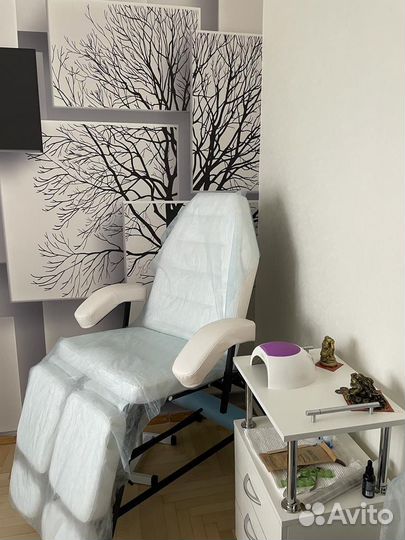 Маникюр Педикюр