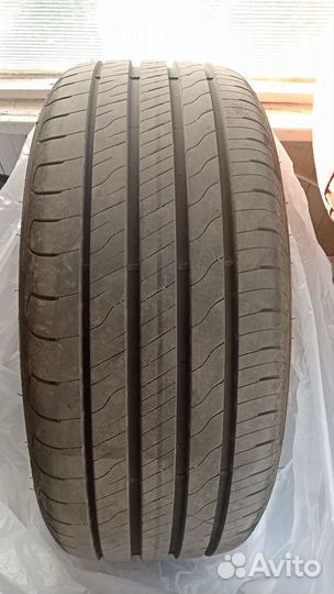 Goodyear EfficientGrip Performance 2 225/50 R17 98