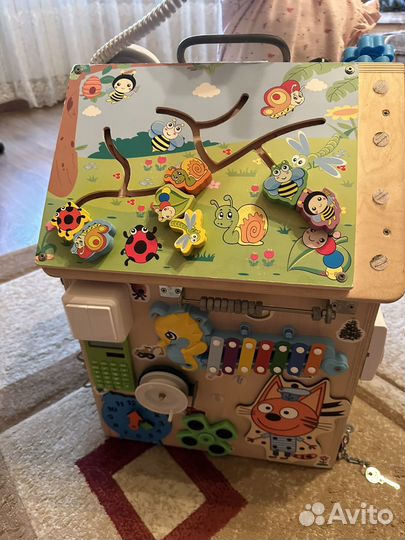 Бизиборд домик со светом большой