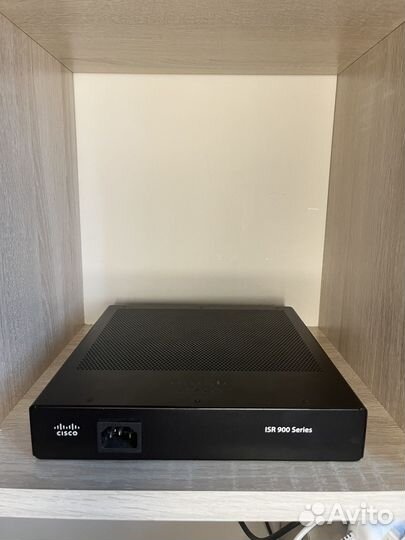 Маршрутизатор Cisco C921-4P