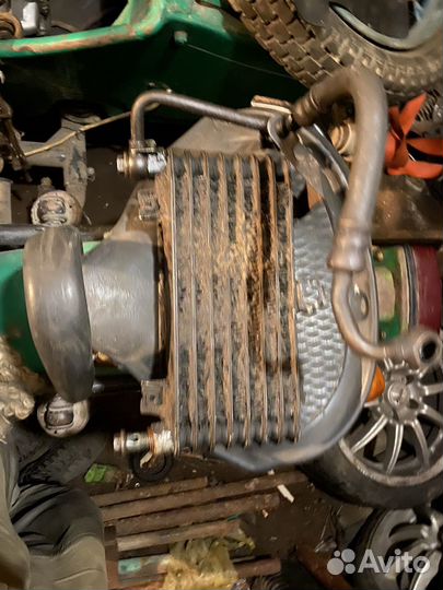 Kawasaki zzr1100 радиатор маслнеый