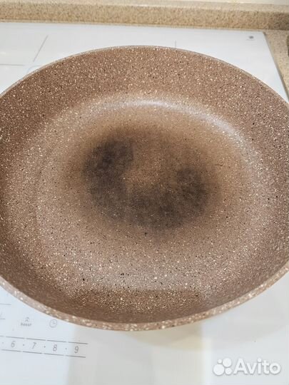 Сковорода 28см