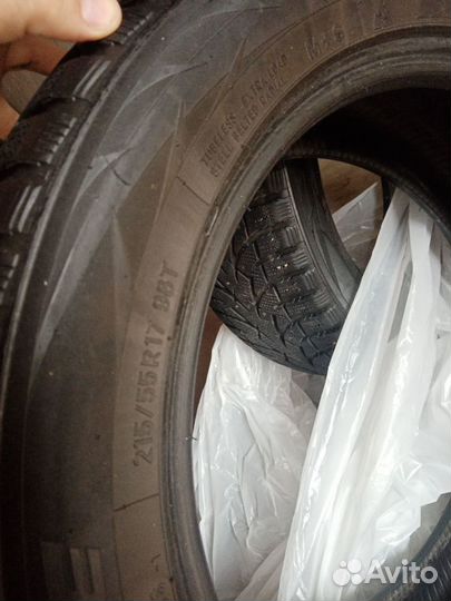 Pirelli Formula Ice 215/55 R17 98