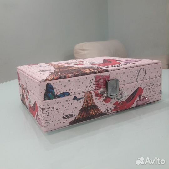 Шкатулка для драгоценностей новая